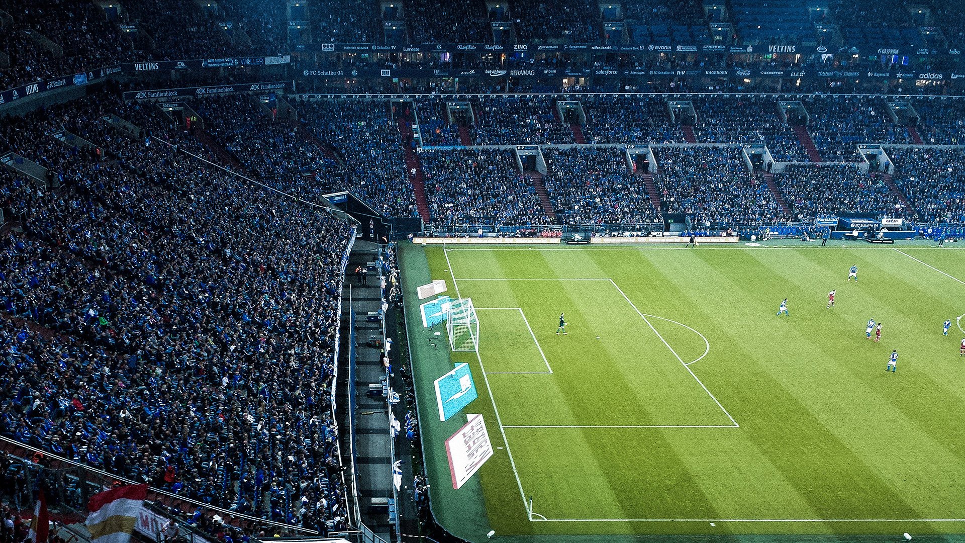 开云体育备用网址-赫罗纳双后腰体系增强攻防平衡，赫罗纳今天比赛